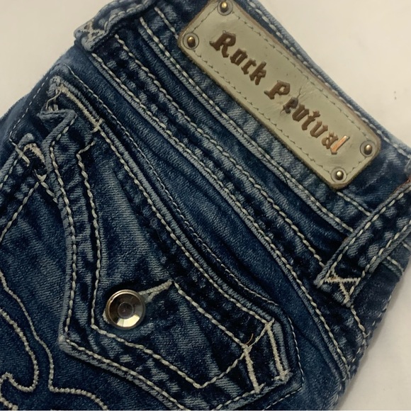 Rock Revival Jeans - Picture 6 of 11